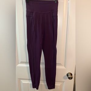 Lululemon - Align Super High Rise - Size 6